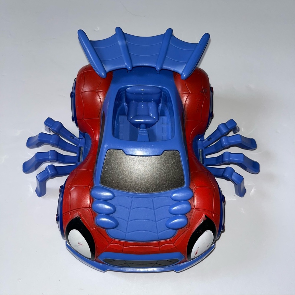 Spider-man Toy Car 7” Spider & his Amazing Friends Ultimate Web Crawler CAR ONLY